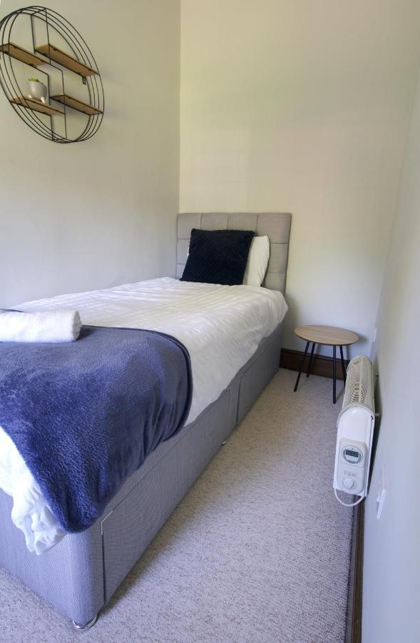 Appartamento City Centre 5 Min, Self Check-In, Smart Tv, Wifi, Free Parking Derby Esterno foto